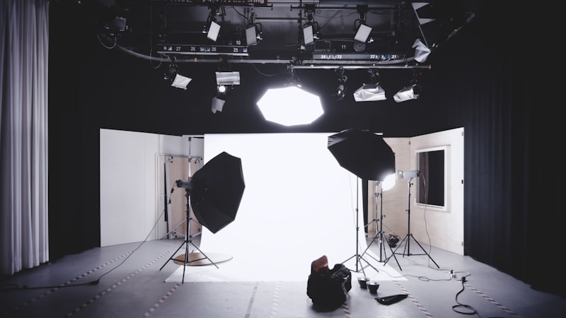 Full-day brand photography shoot covering food, ambiance, team, and lifestyle for a South Florida restaurant